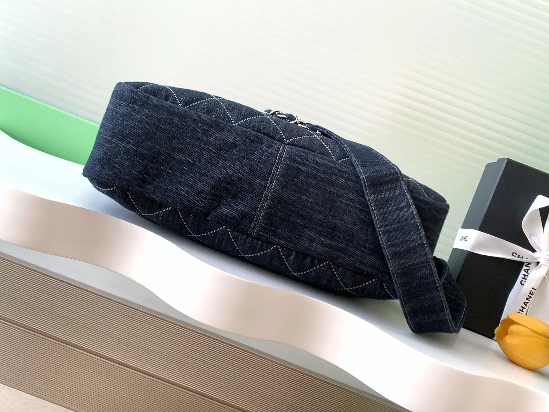 Chanel 25 Bag Navy Blue 34cm Denim Fabric 289496 - Image 6