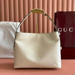 Gucci Beatrix Handbag 35 White Cowhide  272127