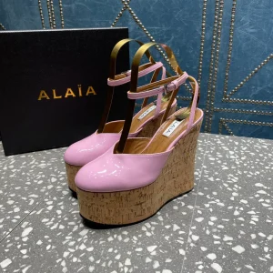 ALAIA WEDGE PUMP 15 CM IN NEON PINK LAMBSKIN AND BEIGE RUBBER