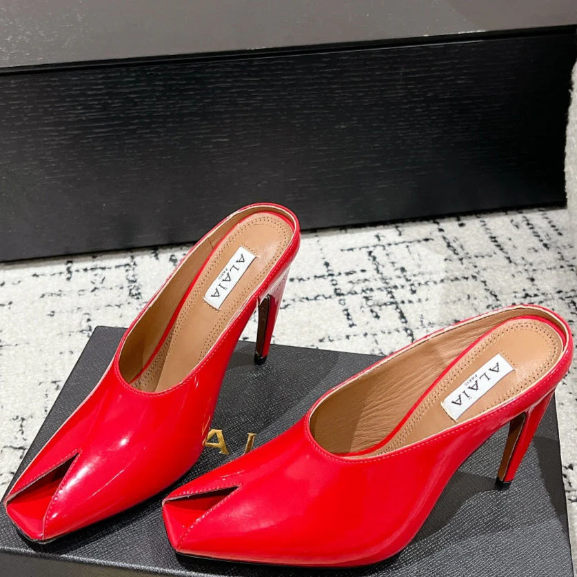 Alaia 25 Spike High Heel Mules Red Lampskin 293183