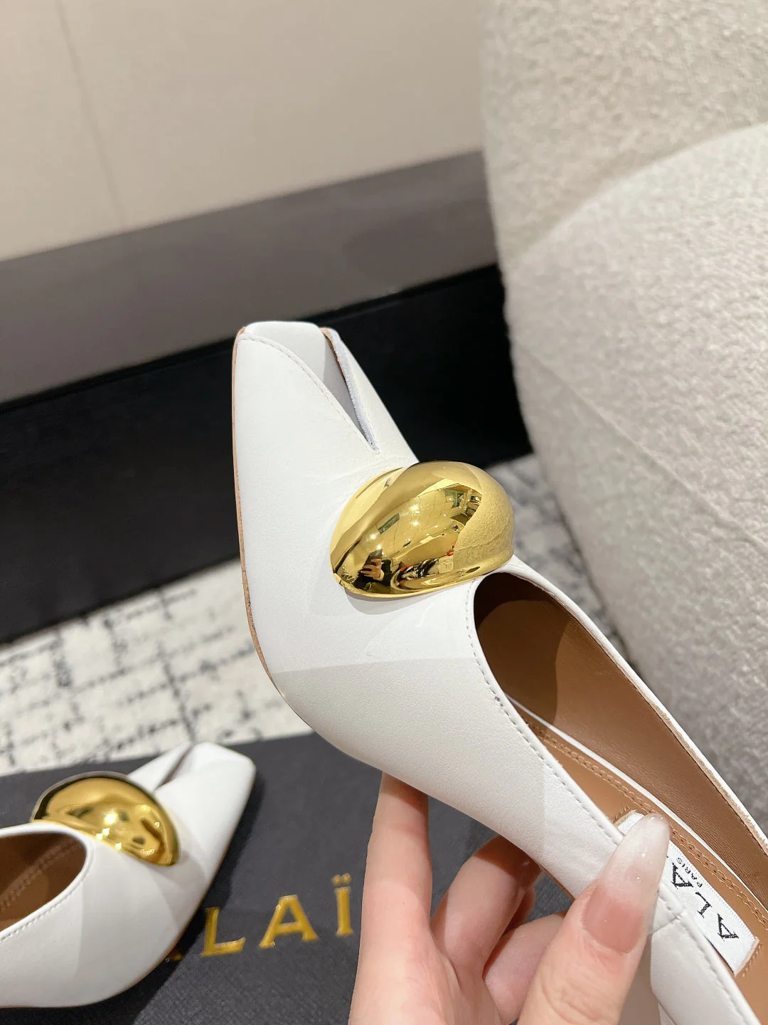 Alaia 25 Azzedine High Heels Mules With Gold Hardware White Calfskin 293186 - Image 4