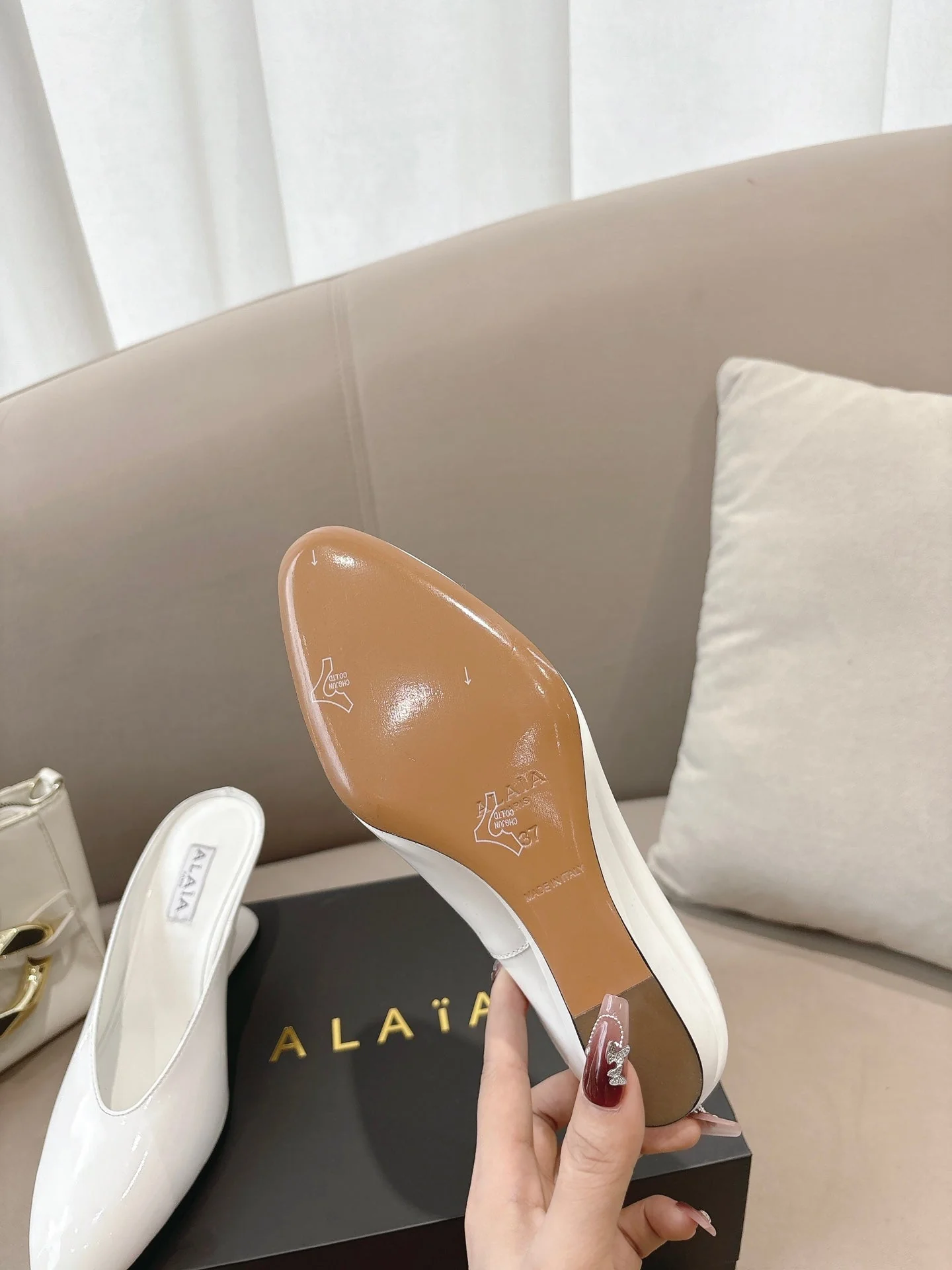 Alaia 25 Curve Wedge Mules White Lambskin 293554 - Image 4