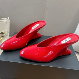 Alaia 25 Curve Wedge Mules Red Lambskin 293556