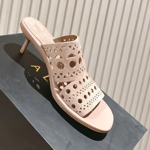 Alaia 2025 Vienne Cutout Kitten-Heel Slide Sandals Pink Leather 293651