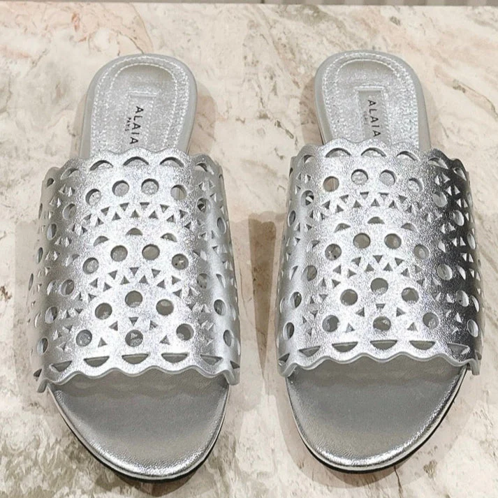 Alaia 2025 Vienne Slippers Silver Lambskin 293656