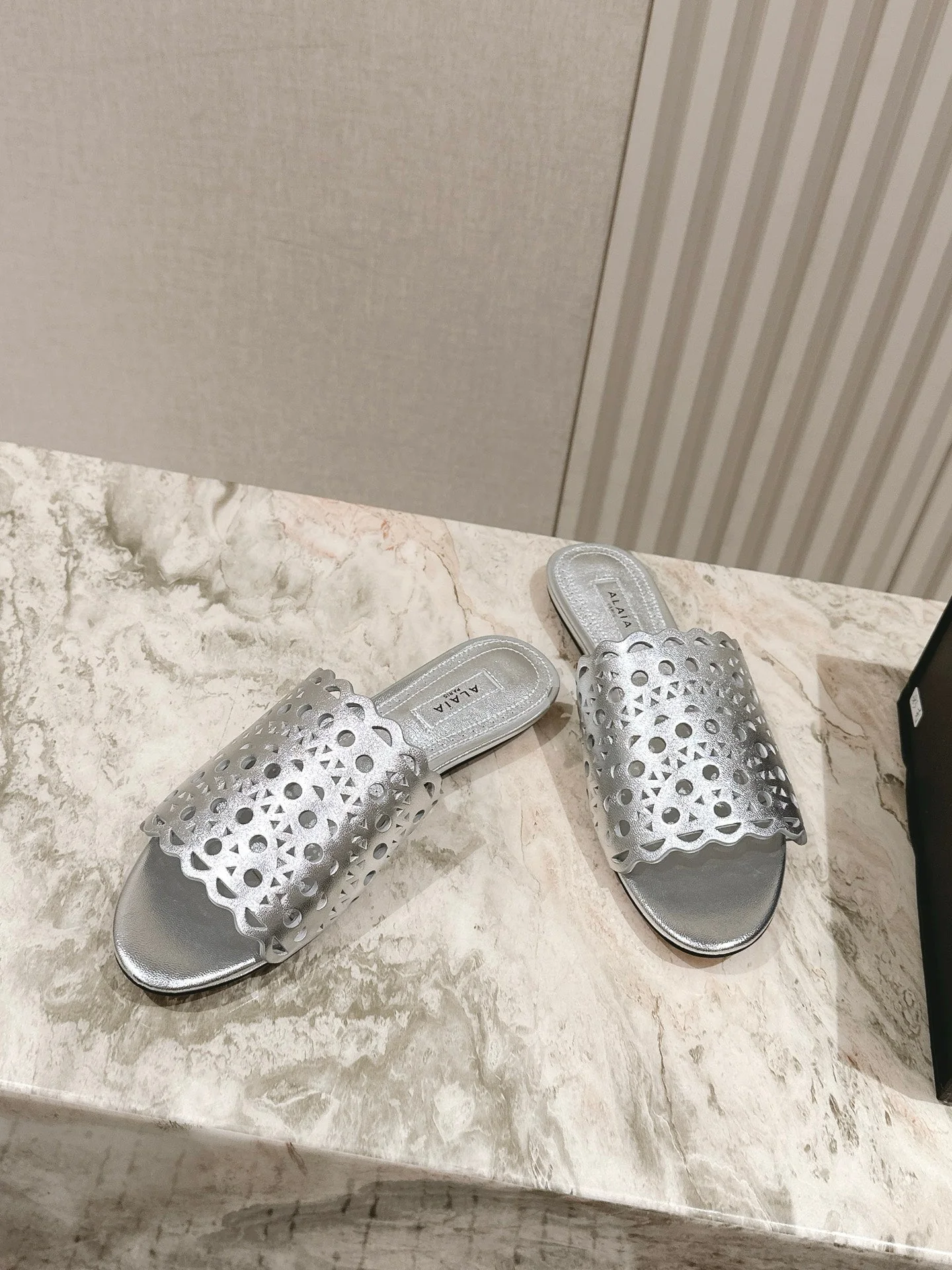 Alaia 2025 Vienne Slippers Silver Lambskin 293656 - Image 6