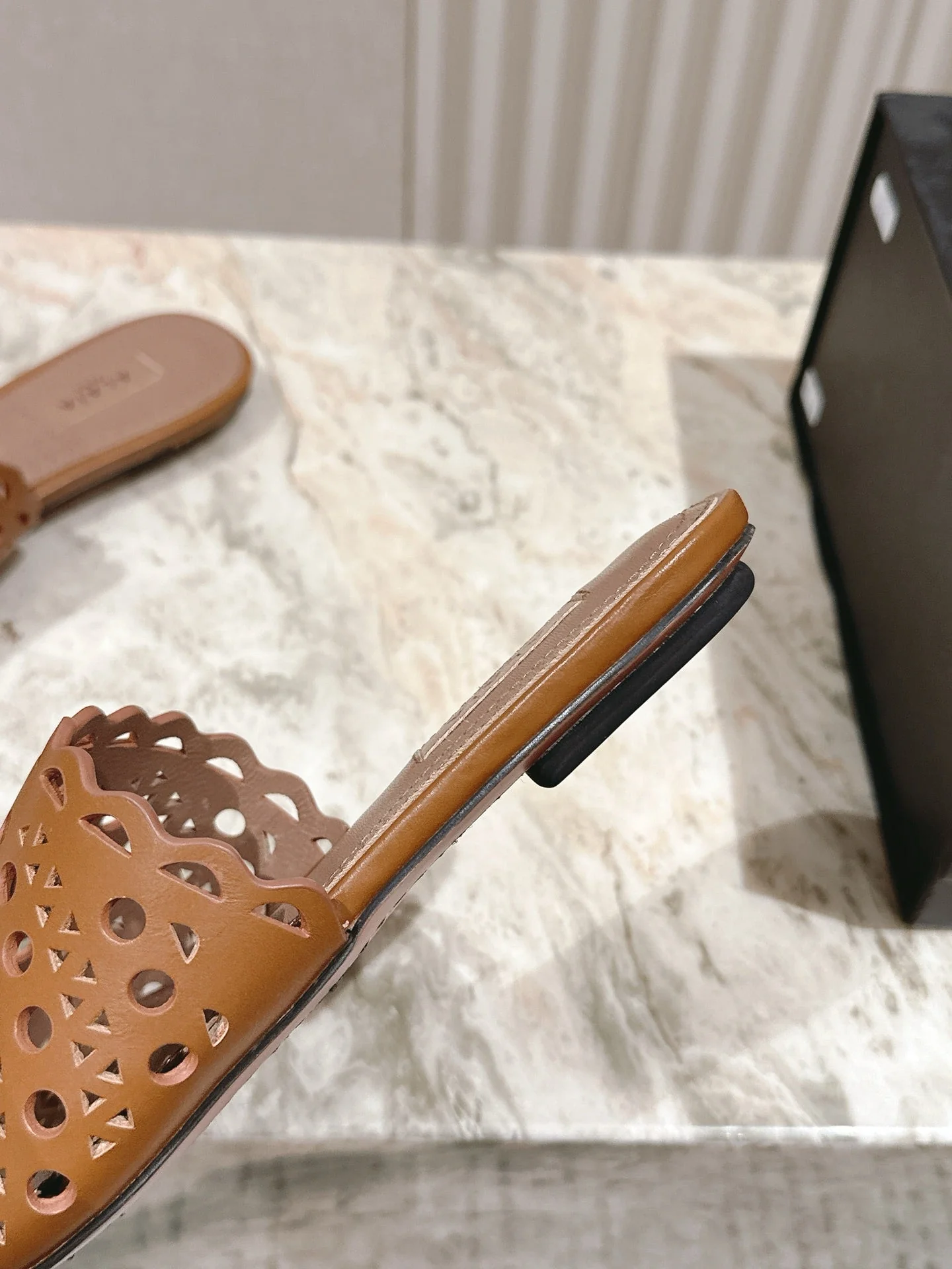 Alaia 2025 Vienne Slippers Brown Lambskin 293658 - Image 4