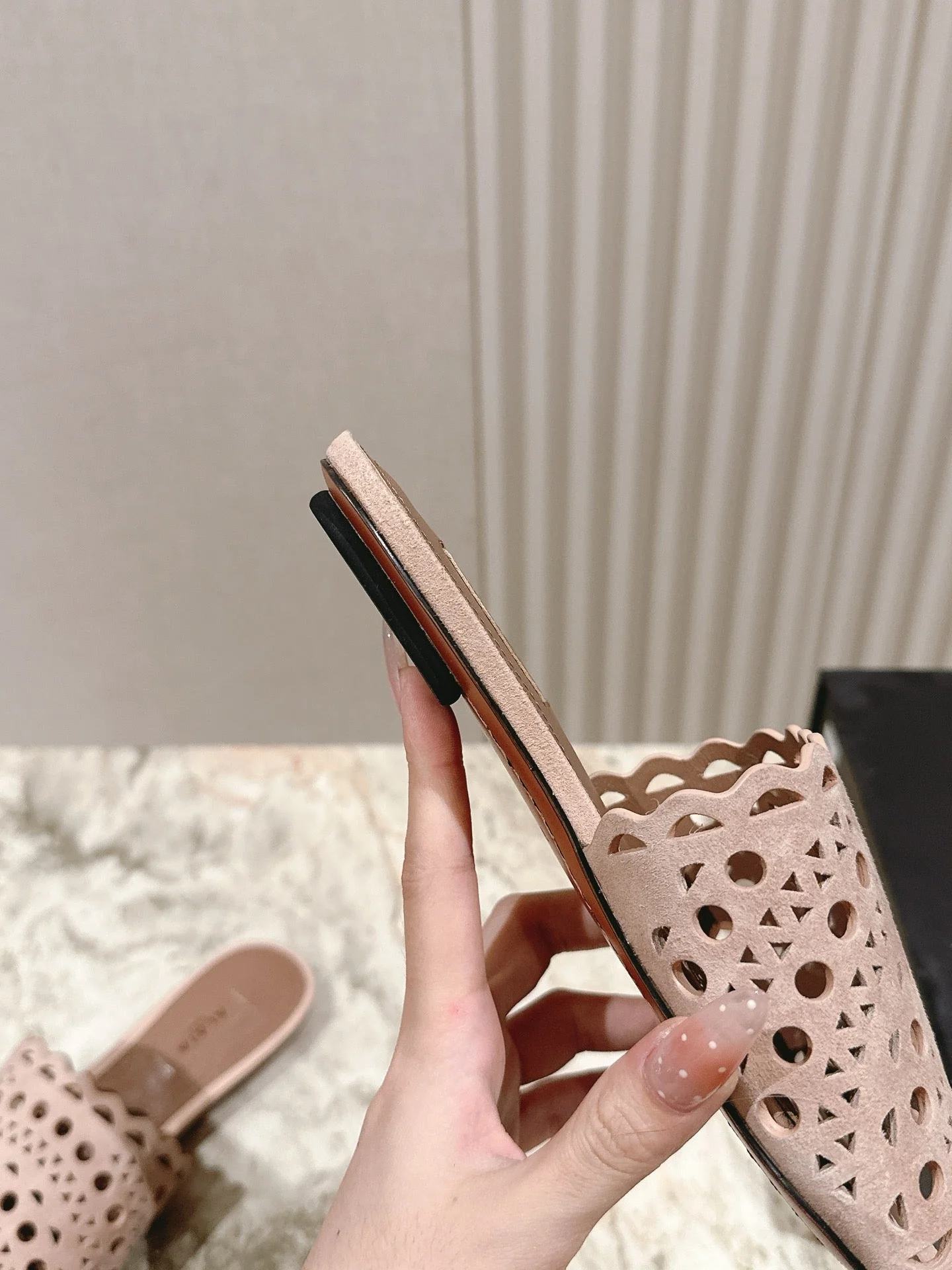 Alaia 2025 Vienne Slippers Pink Lambskin 293660 - Image 3