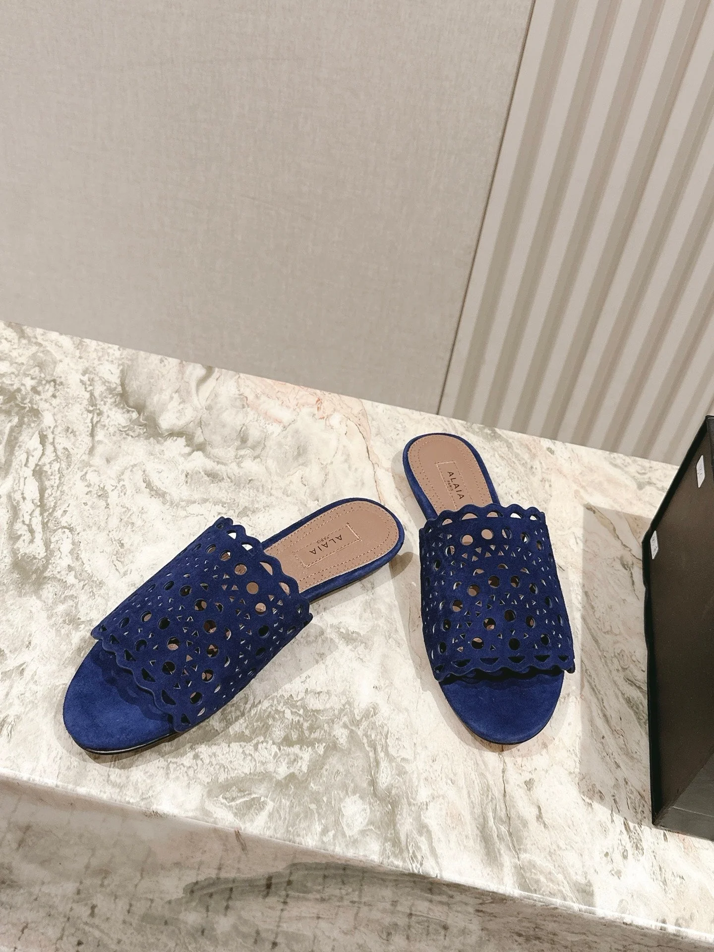 Alaia 2025 Vienne Slippers Blue Lambskin 293661 - Image 5