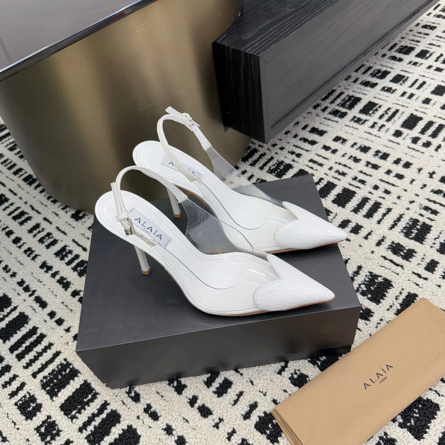 Alaia High Heels Slingbacks White Sheepskin 299841 - Image 6