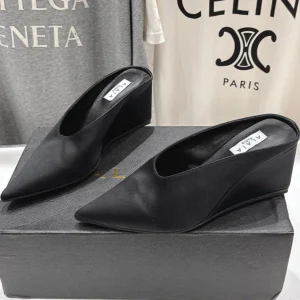Alaia 25 Cube Wedge Mules Black Silk Sheepskin 300084