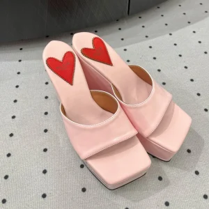 Alaila High Sandal 115mm In Pink Glossy Lambskin 954876