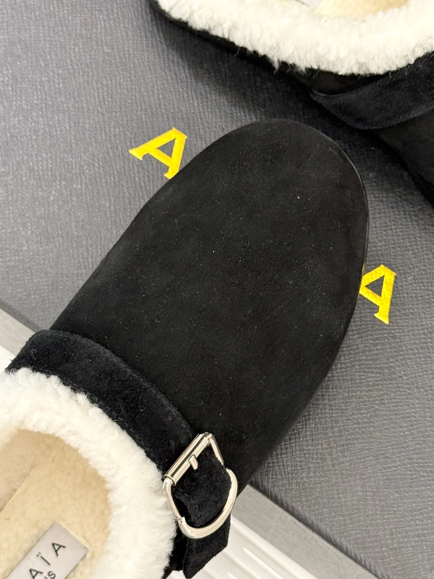 Alaia 25WF slippers belt buckle black suede wool 472226 - Image 5