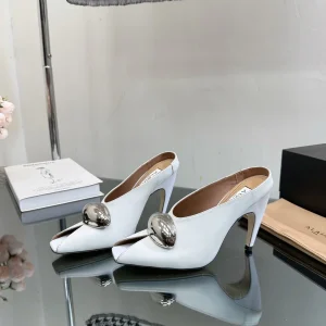 ALAIA AZZEDINE HIGH HEELS IN WHITE CALFSKIN WITH GOLD HARDWARE